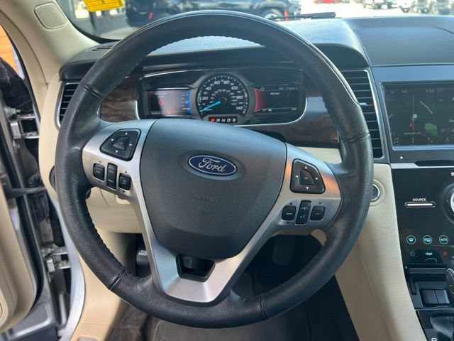 Used 2018 Ford Taurus Limited FWD image 10