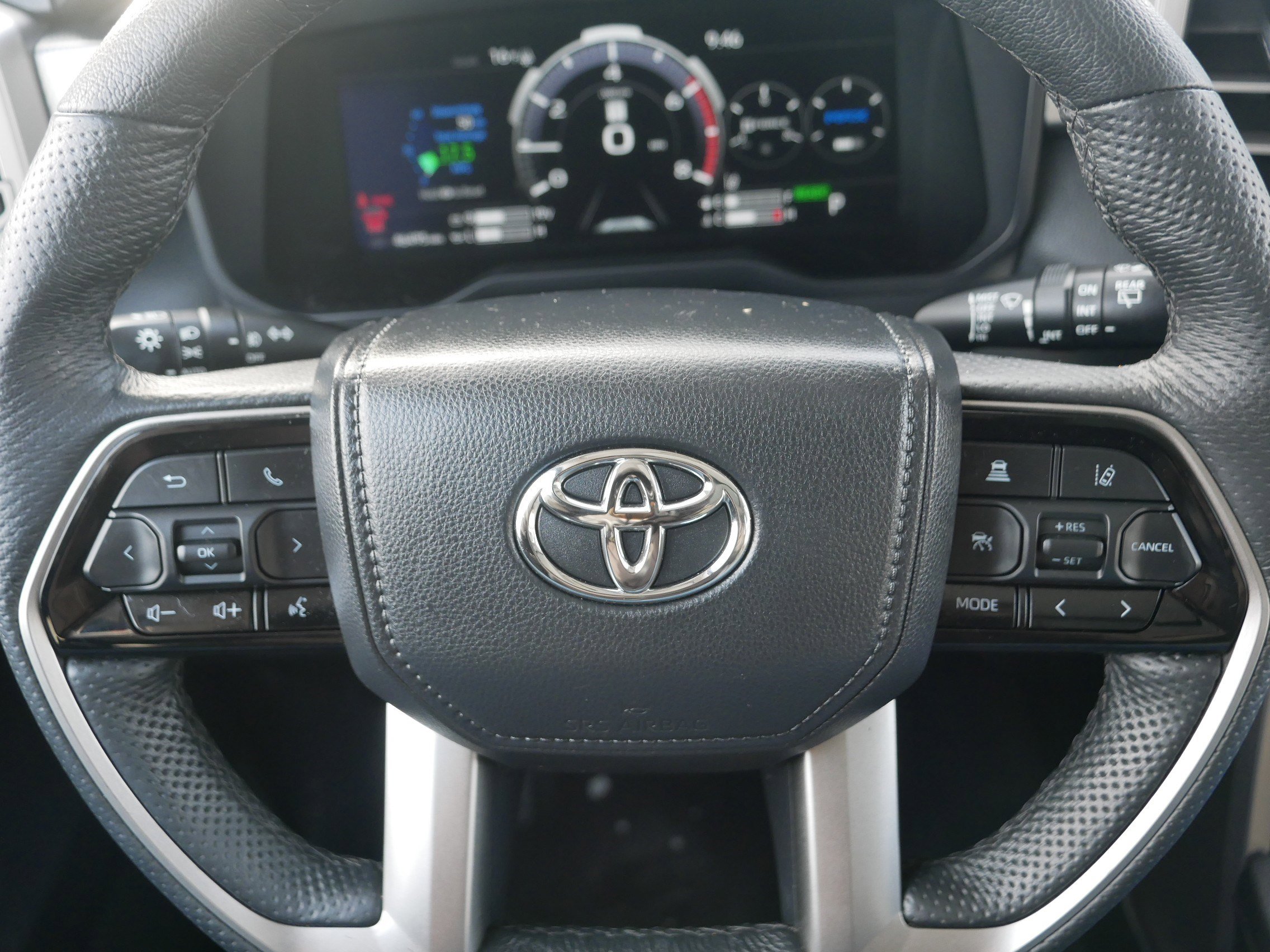 Used 2023 Toyota Sequoia Limited w/ TRD Off-Road Package image 25