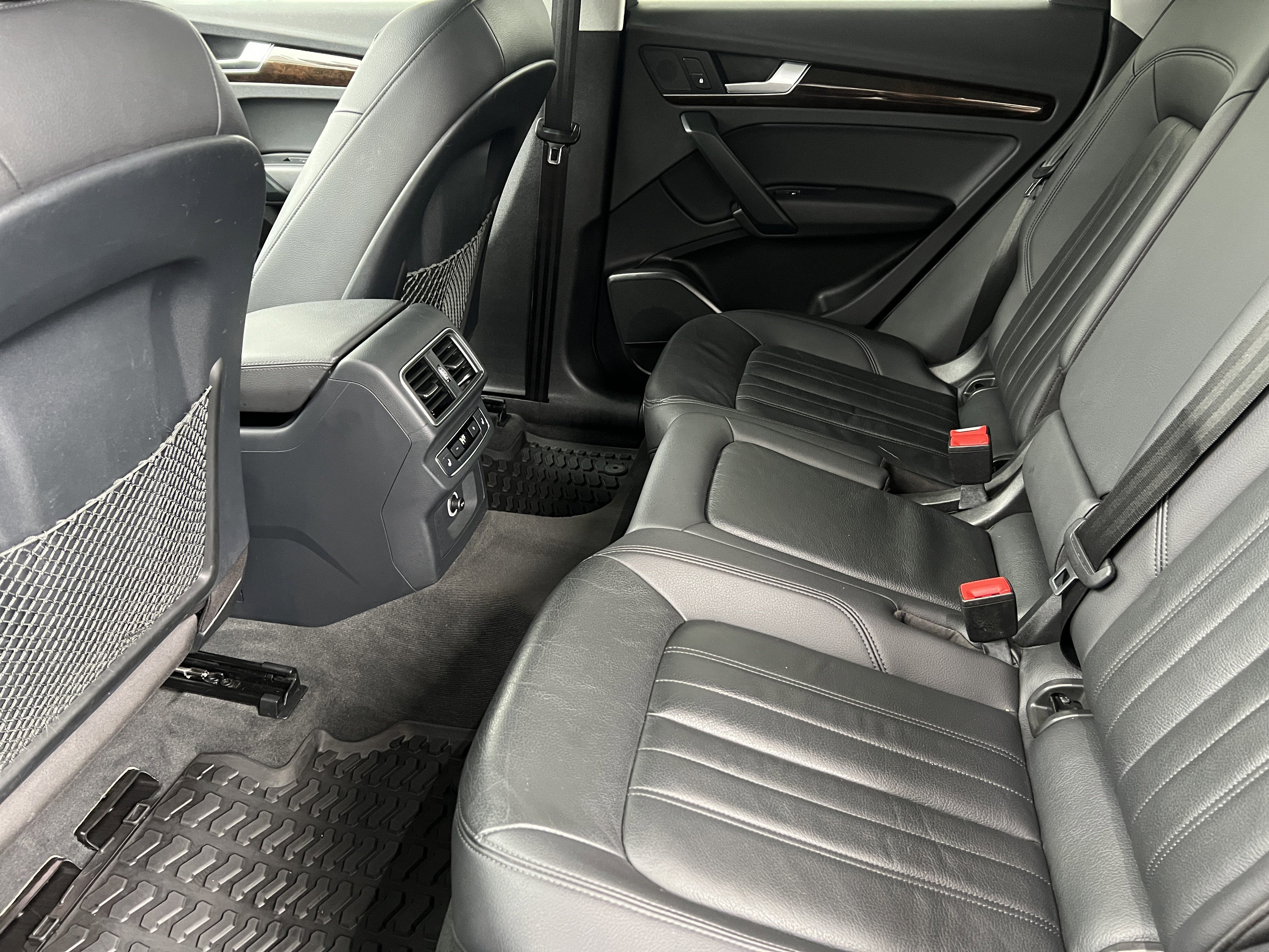 Used 2018 Audi Q5 2.0T Premium Plus w/ Premium Plus Package image 17