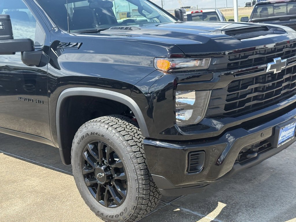 New 2026 Chevrolet Silverado 2500 Custom w/ Custom Value Package image 6