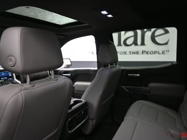 Used 2019 Chevrolet Silverado 1500 LTZ w/ LTZ Premium Package image 24