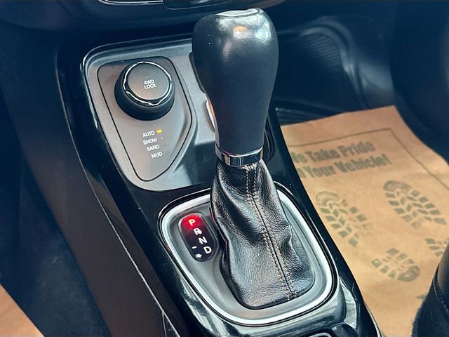 Used 2018 Jeep Compass Limited w/ Navigation Group image 18