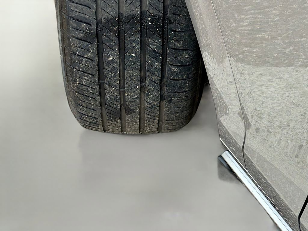 Used 2023 Genesis GV70 2.5T Select w/ Select Package image 42