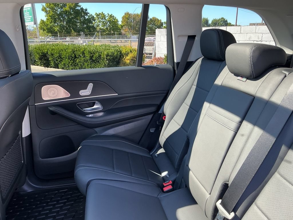 New 2026 Mercedes-Benz GLS 450 4MATIC image 22