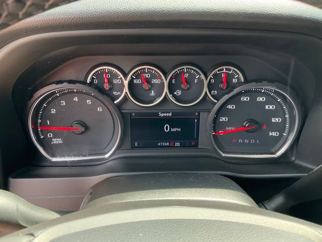 Used 2022 Chevrolet Silverado 1500 LT Trail Boss w/ LPO, Dark Essentials Package AWD/4WD image 10