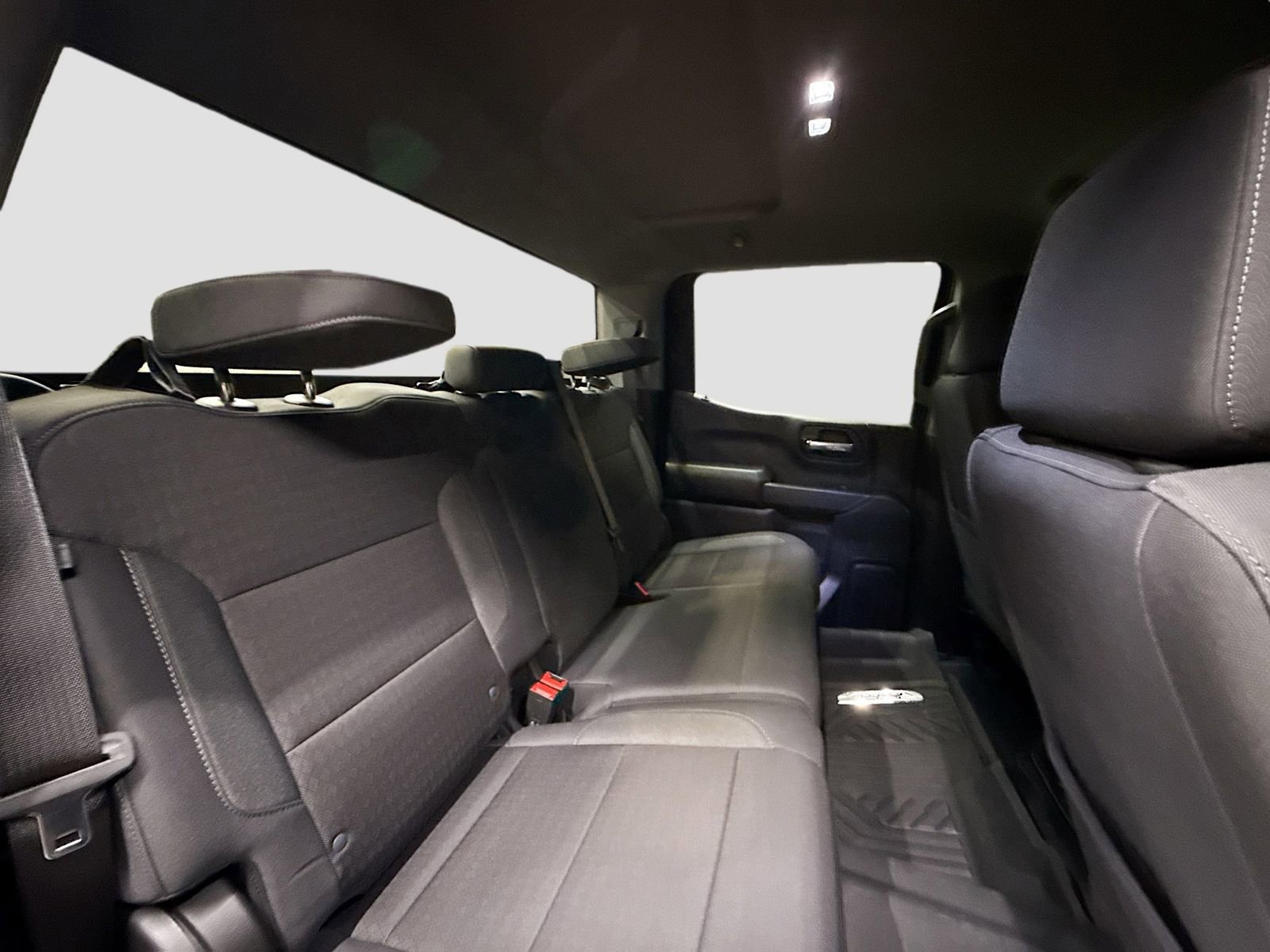 Used 2025 Chevrolet Silverado 1500 Custom Trail Boss w/ Turbomax Blackout Package image 29