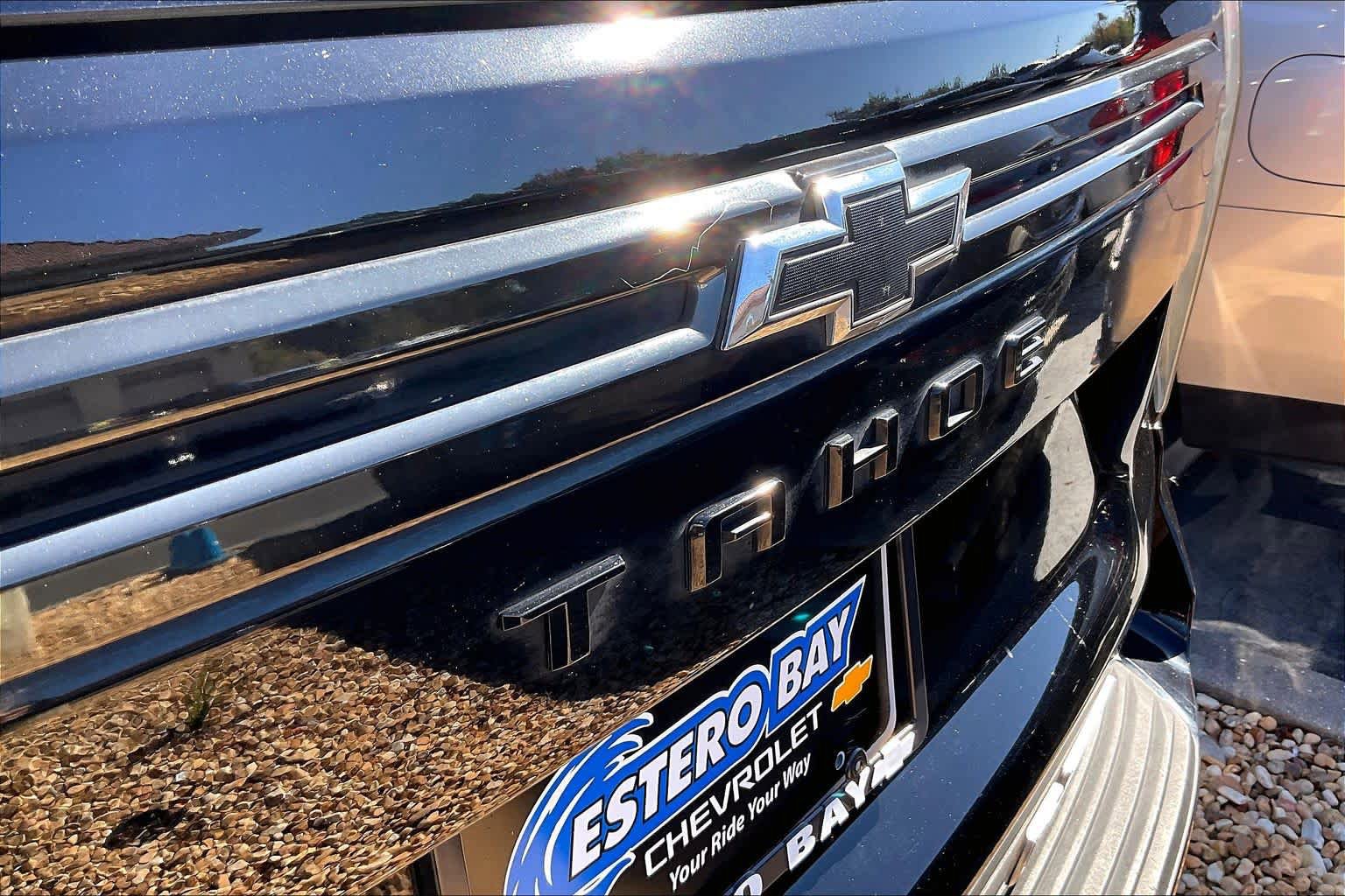 Used 2021 Chevrolet Tahoe RST w/ Luxury Package RWD image 9