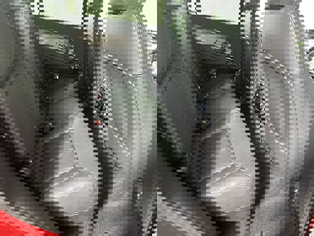 Used 2024 Land Rover Range Rover Sport Dynamic SE image 27