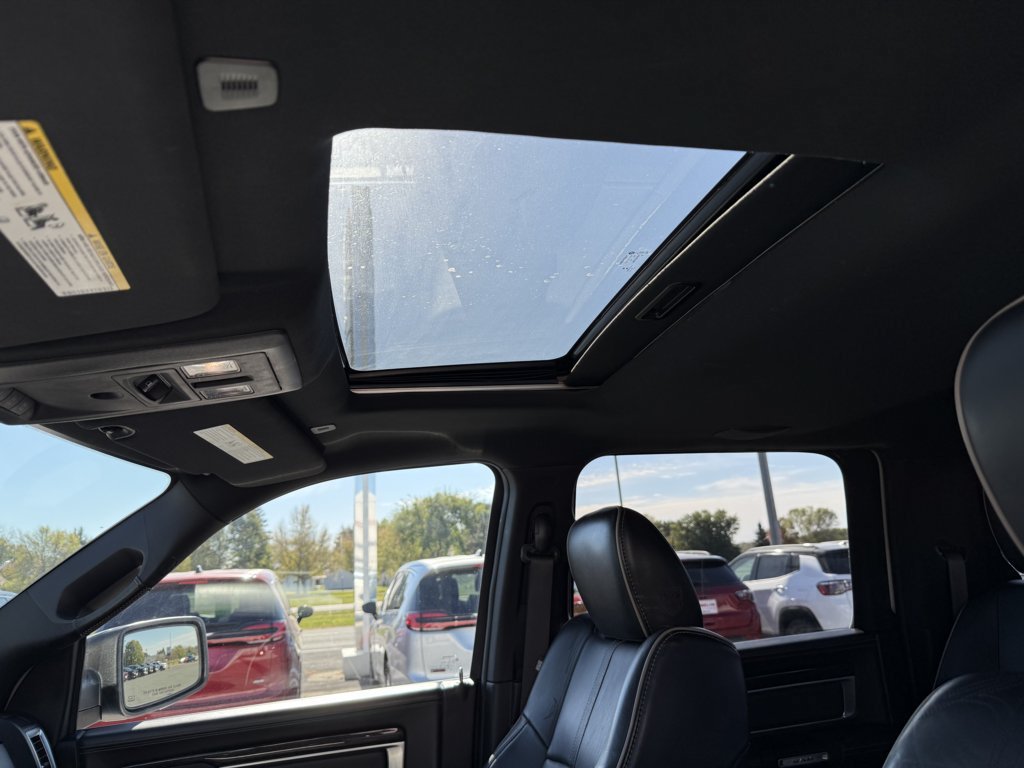 Used 2017 RAM 1500 Limited AWD/4WD image 17