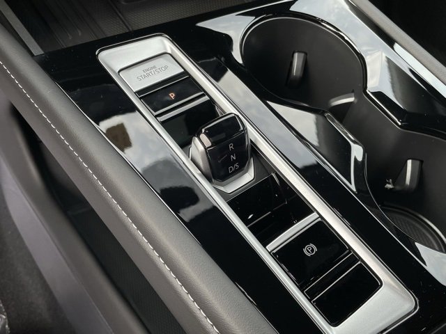 New 2025 Volkswagen Atlas Cross Sport SEL Premium R-Line image 17