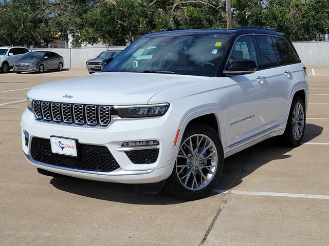 Used 2025 Jeep Grand Cherokee Summit w/ Adv Protech Group IV AWD/4WD image 31