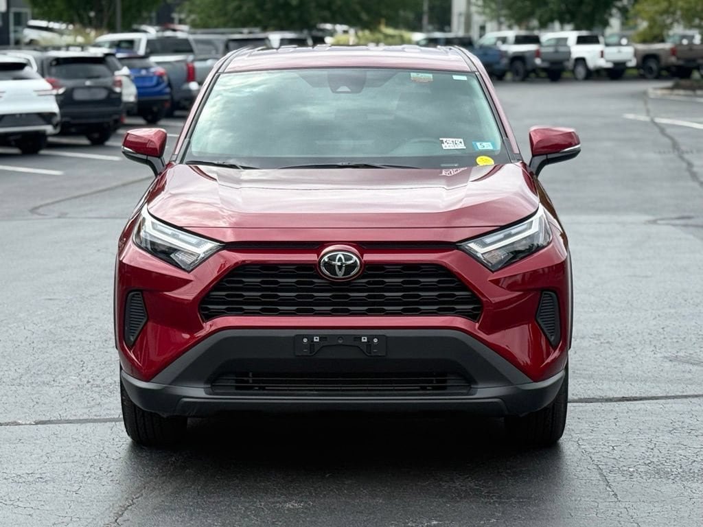 Certified 2025 Toyota RAV4 LE AWD/4WD image 12