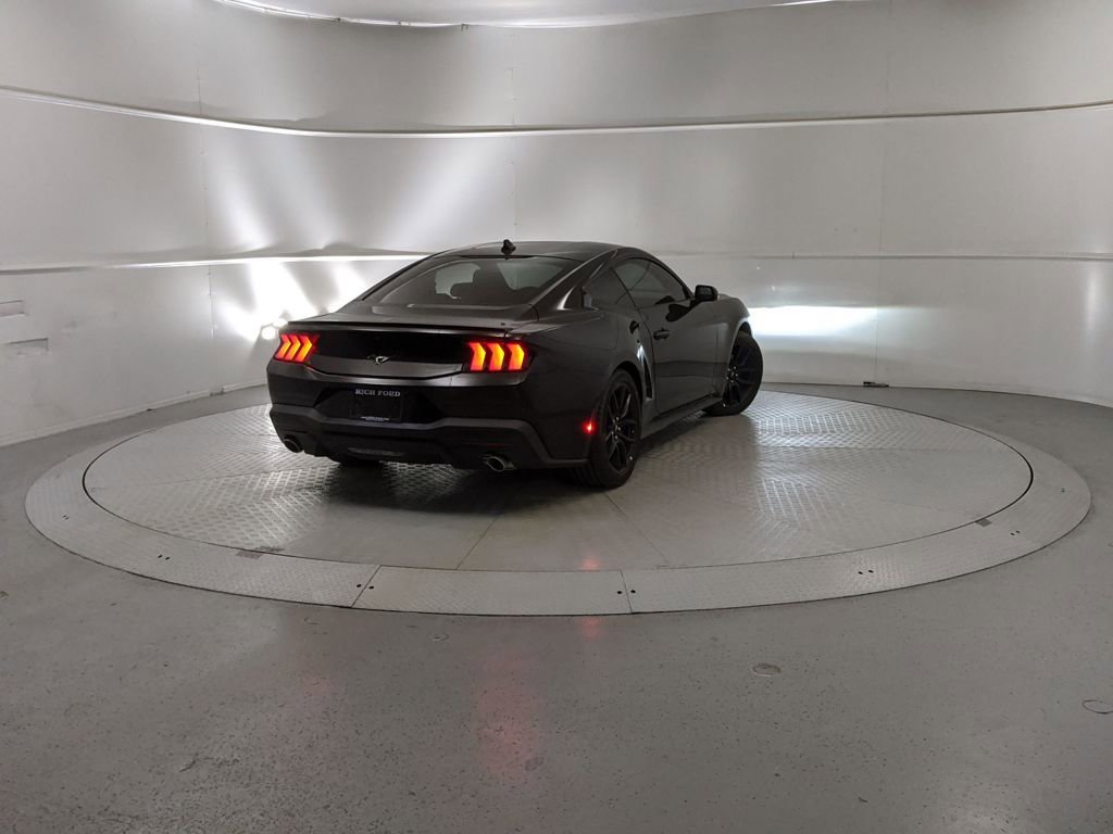 New 2025 Ford Mustang Coupe image 3