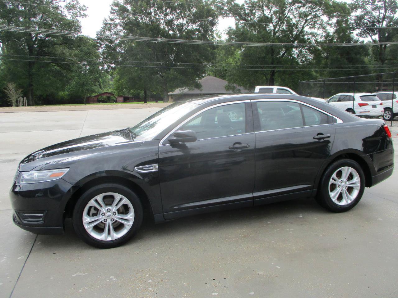 Used 2014 Volkswagen Passat TDI SEL Premium FWD image 22