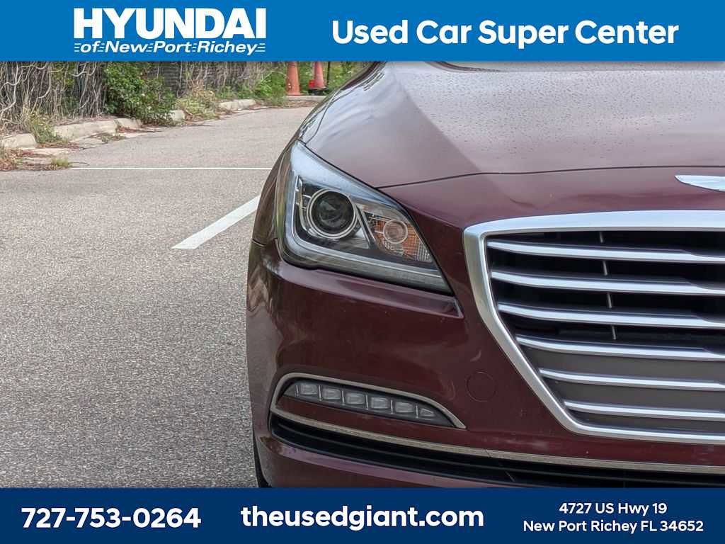 Used 2016 Hyundai Genesis 3.8 w/ Option Group 02 RWD image 9