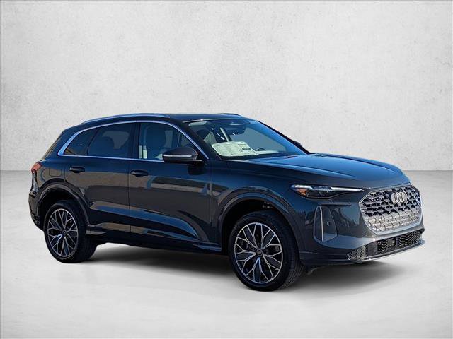 Used 2025 Audi Q5 Premium Plus AWD/4WD image 6