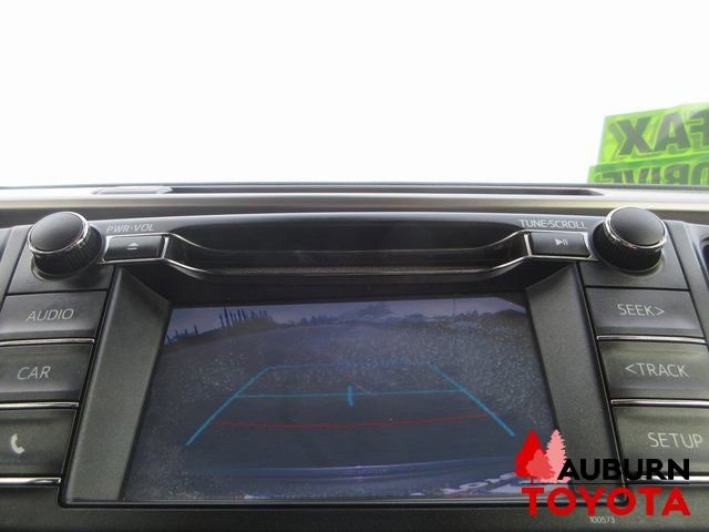 Used 2018 Toyota RAV4 LE image 20