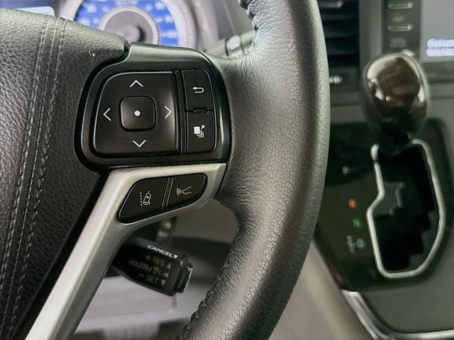 Certified 2019 Toyota Sienna XLE w/ Carpet Mat Package FWD image 22