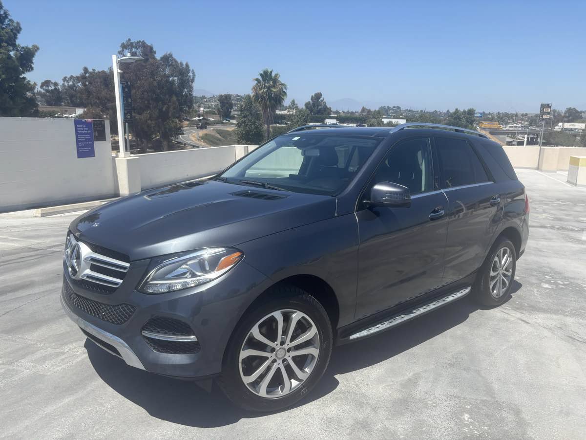 Used 2016 Mercedes-Benz GLE 350 4MATIC image 2