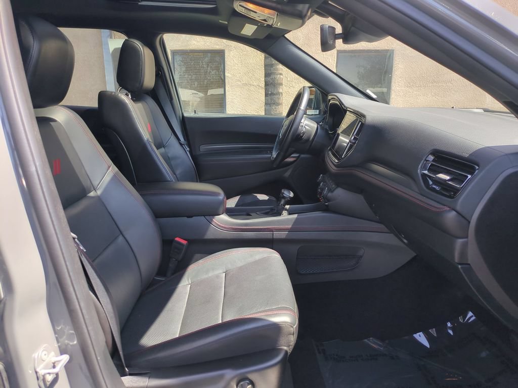 Used 2025 Dodge Durango GT AWD/4WD image 31