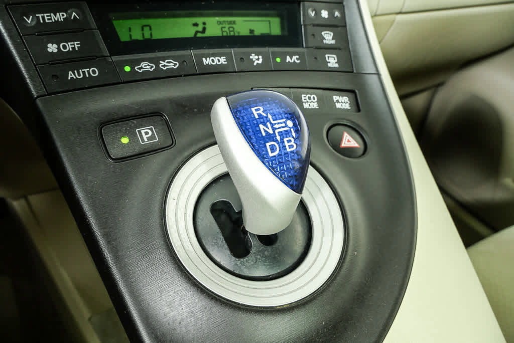 Used 2010 Toyota Prius Two FWD image 15