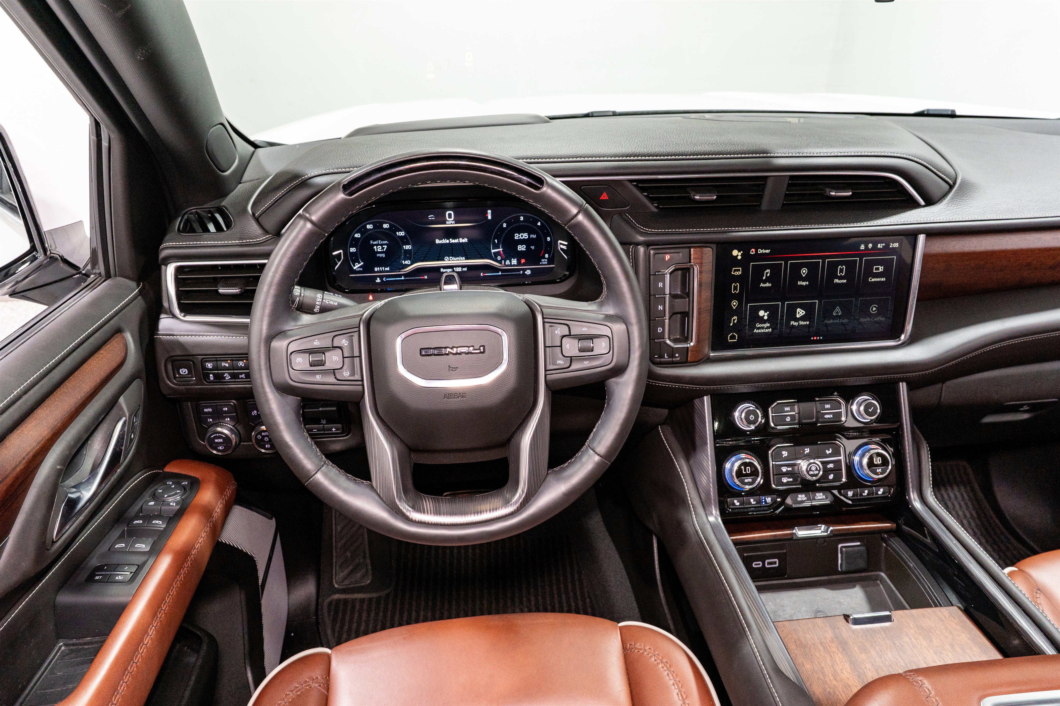 Used 2024 GMC Yukon Denali Ultimate image 12