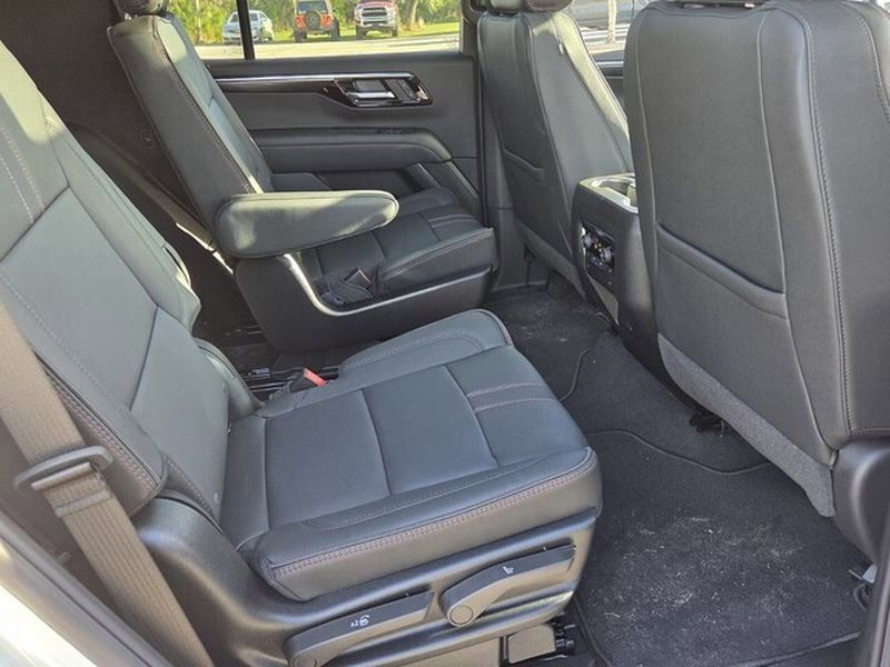New 2026 Chevrolet Tahoe RST w/ Comfort Package image 13