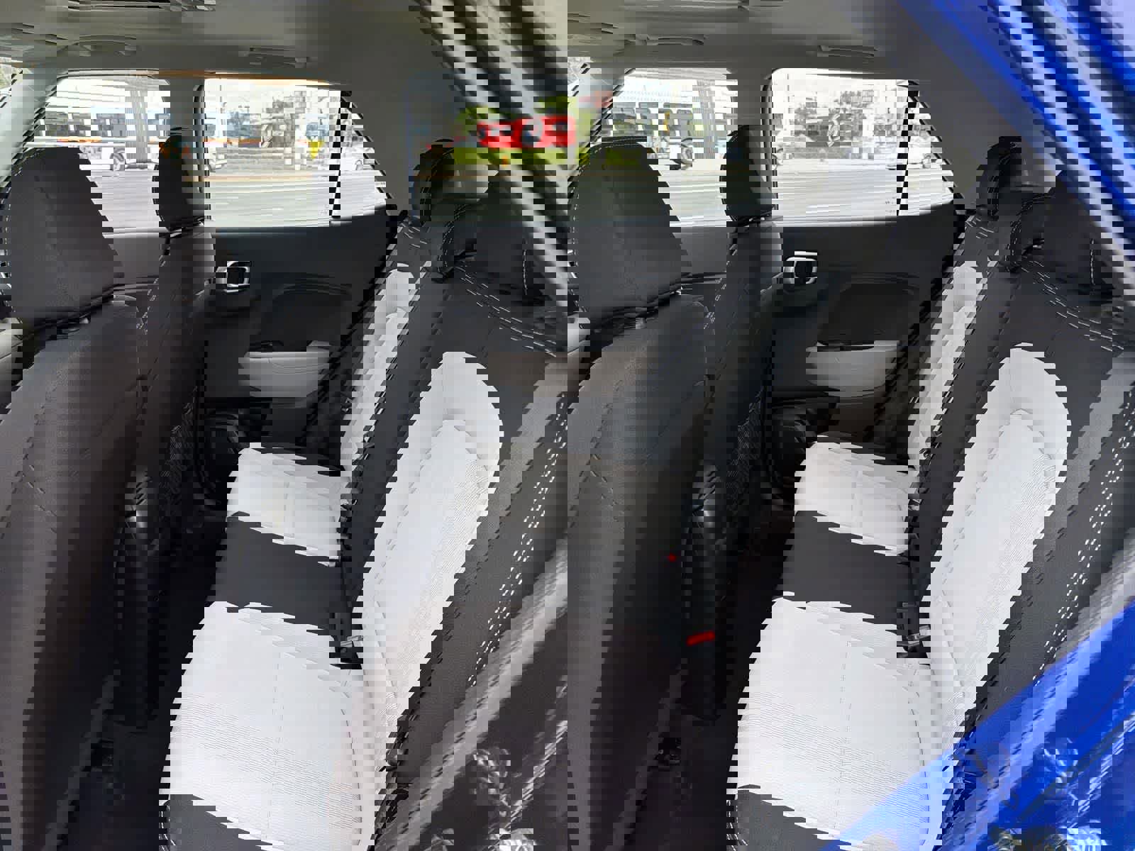 Used 2023 Hyundai Venue SEL w/ Cargo Package image 28