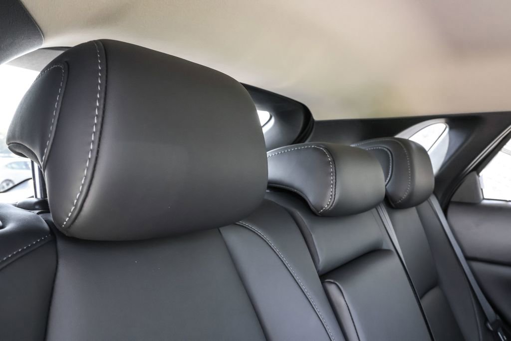 Used 2025 MAZDA CX-30 AWD 2.5 S w/ Select Sport Pkg image 32