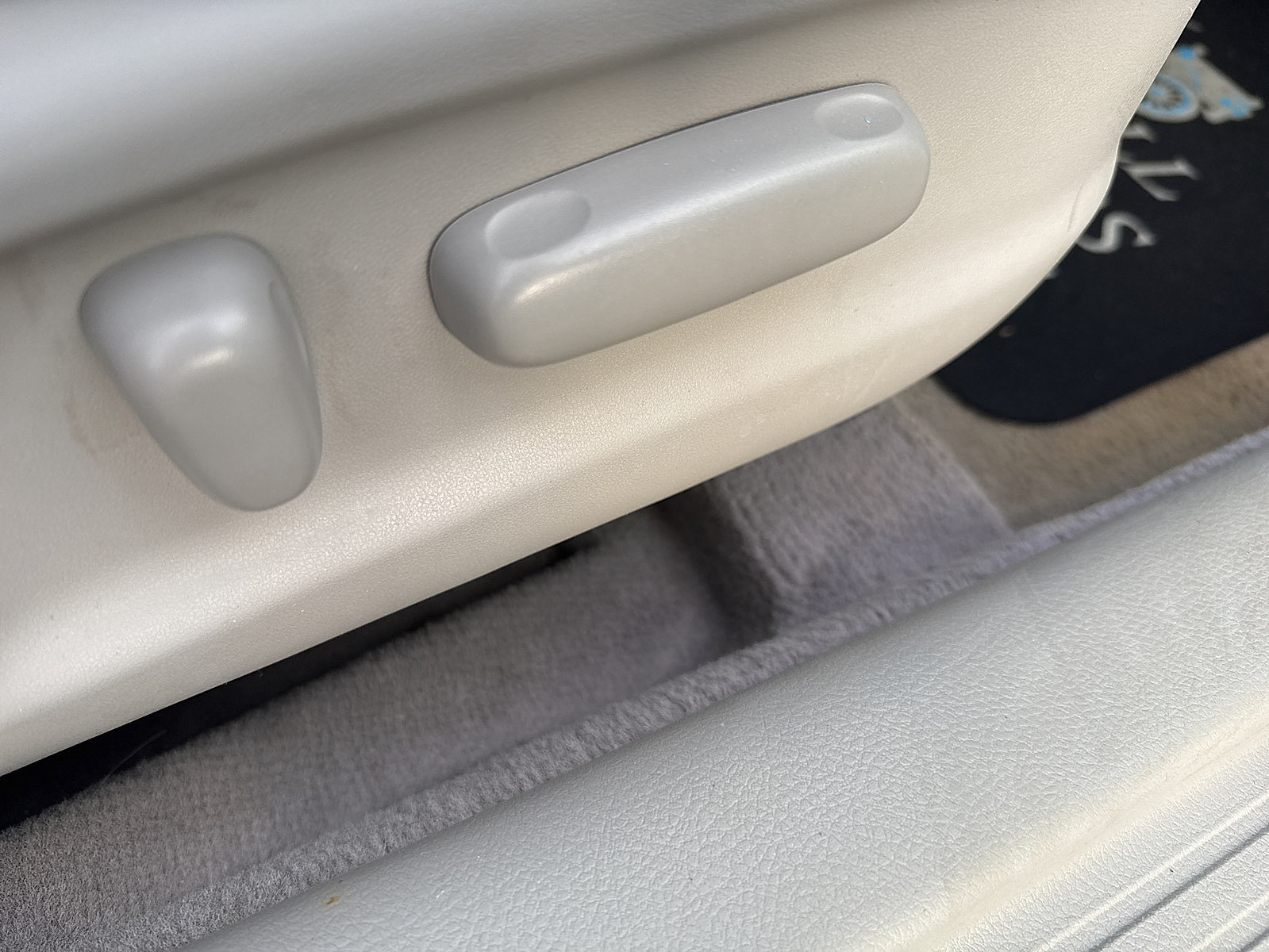 Used 2007 Toyota Camry Hybrid FWD image 27