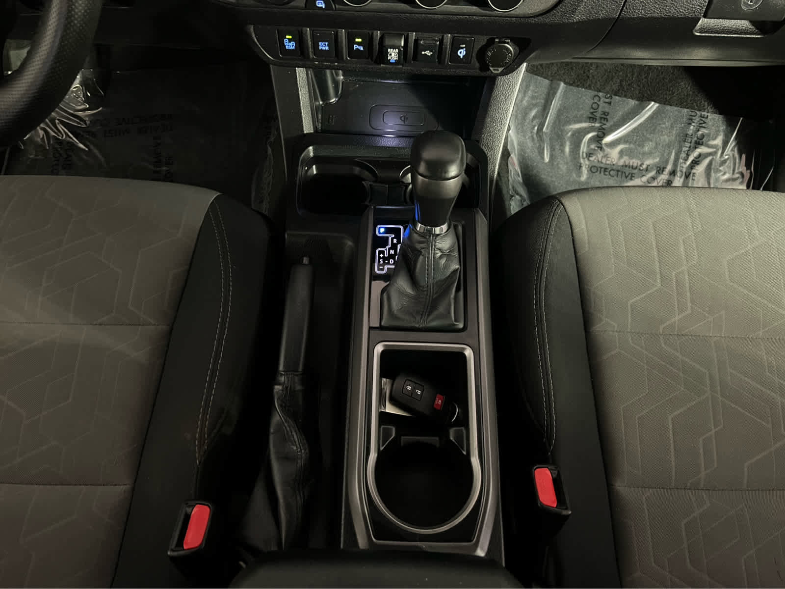 Used 2021 Toyota Tacoma TRD Off-Road w/ Technology Package image 11