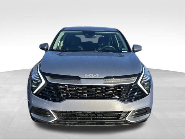 Used 2025 Kia Sportage EX image 11