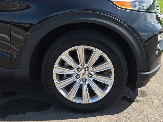 Used 2023 Ford Explorer Limited w/ Limited Technology Package AWD/4WD image 4