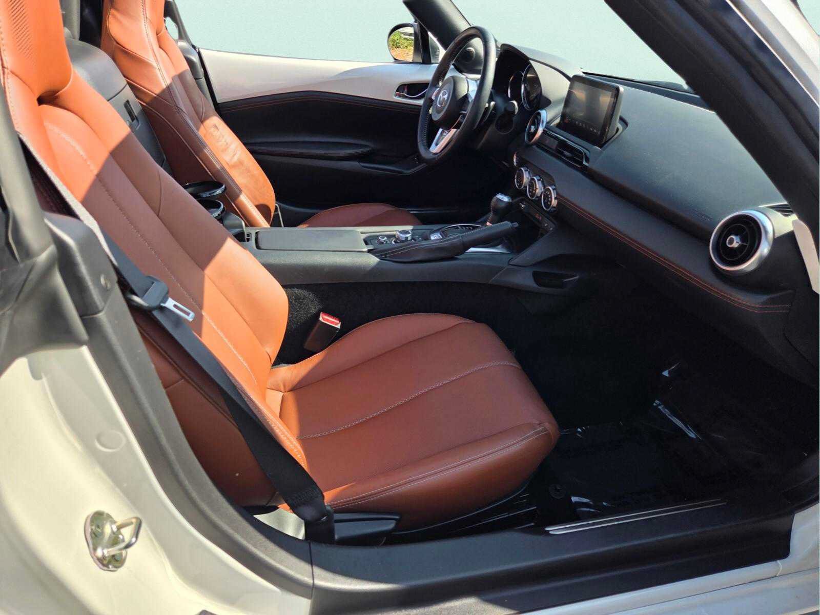 Certified 2023 MAZDA MX-5 Miata Grand Touring RWD image 17