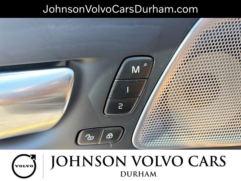Used 2023 Volvo XC60 B5 Ultimate w/ Protection Package Premier AWD/4WD image 15