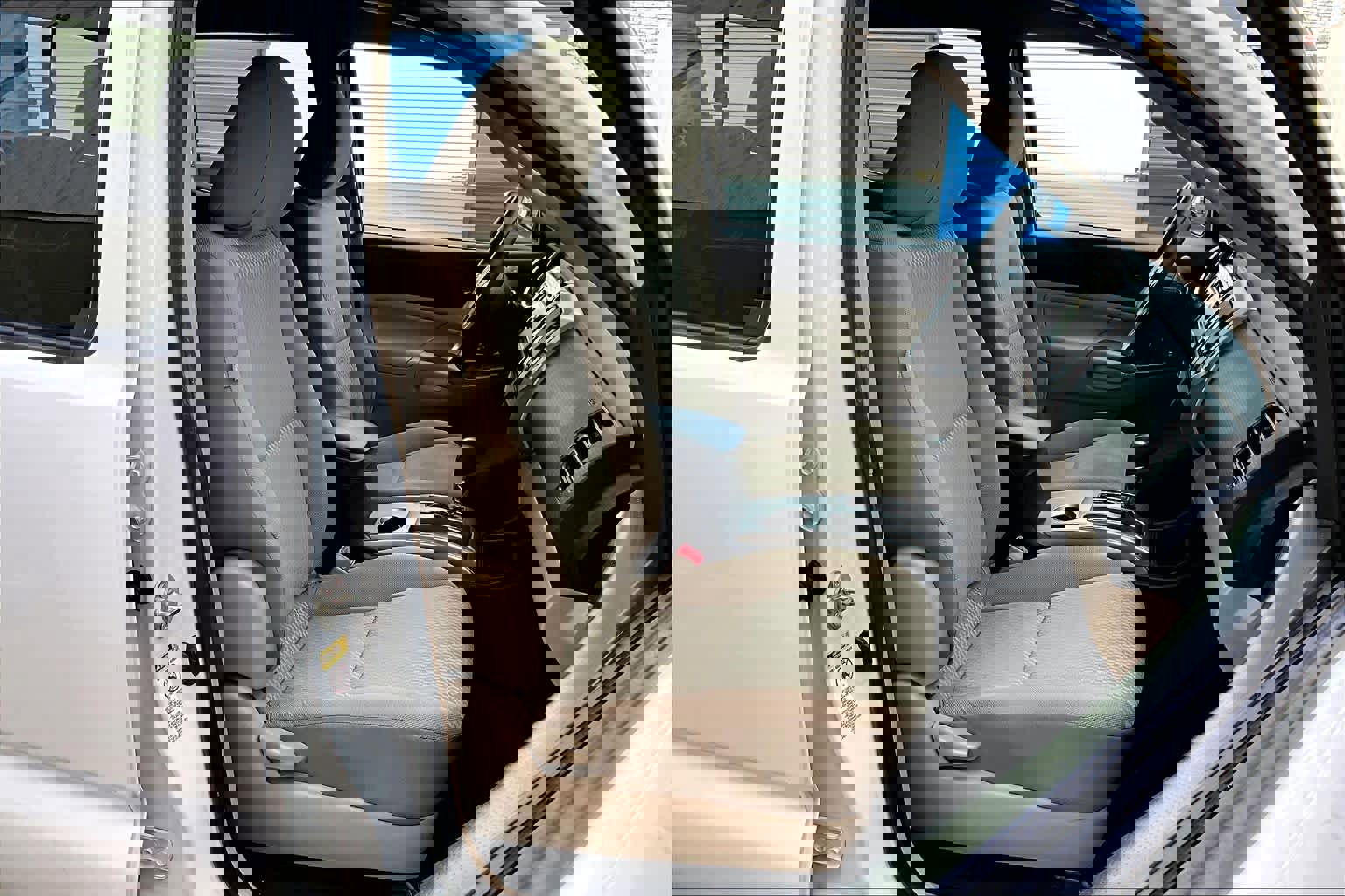 Used 2015 Toyota Tacoma PreRunner image 9