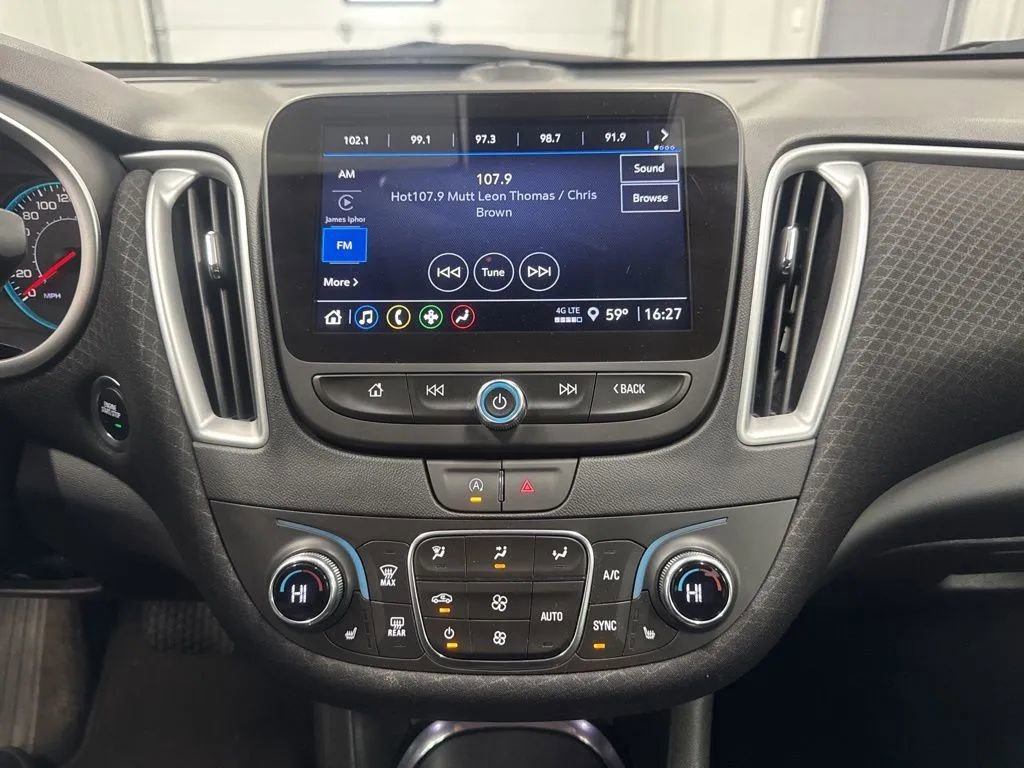 Used 2024 Chevrolet Malibu LT FWD image 15