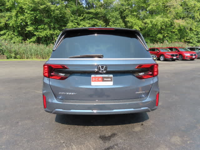 New 2027 Honda Odyssey Touring image 5