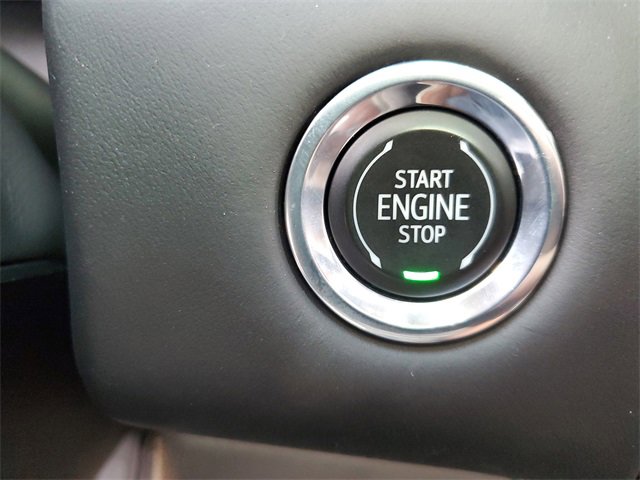 Used 2023 GMC Yukon Denali Ultimate image 22