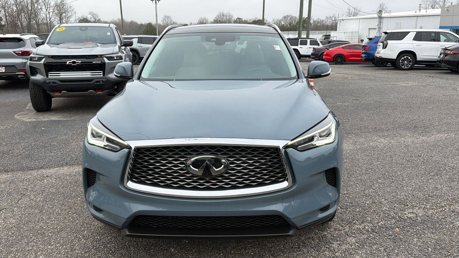 Used 2023 INFINITI QX50 Luxe image 2