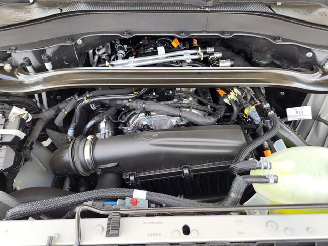 New 2026 Ford Explorer ST-Line w/ ST-Line Street Pack image 32