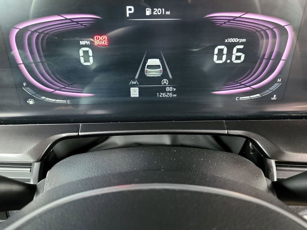 Used 2024 Kia Telluride S image 27
