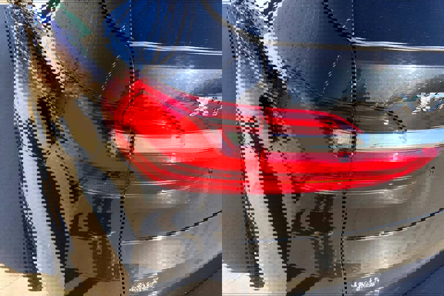 Used 2020 BMW X7 xDrive40i w/ Cold Weather Package image 27