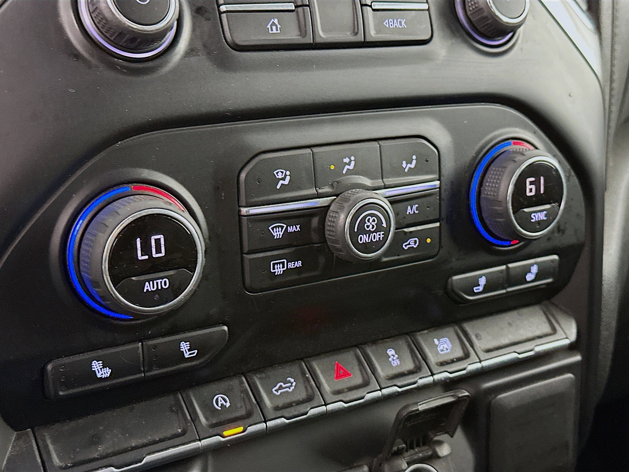 Used 2021 Chevrolet Silverado 1500 LT image 23