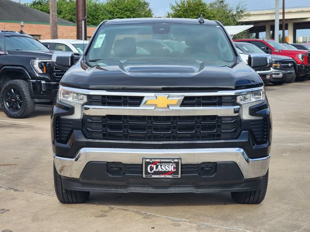 Used 2023 Chevrolet Silverado 1500 LT w/ Z71 Off-Road Package AWD/4WD image 2