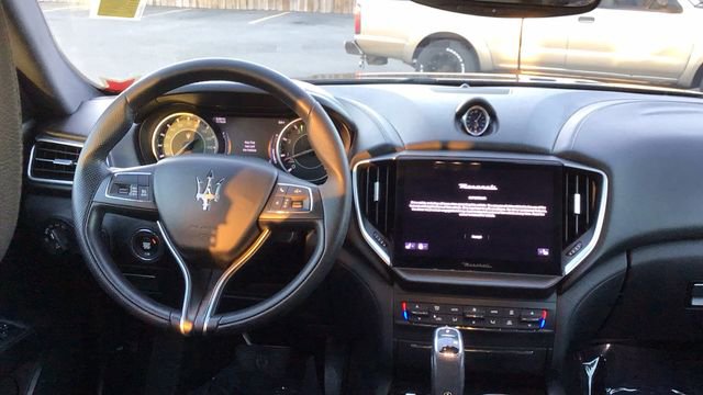 Used 2021 Maserati Ghibli S image 16