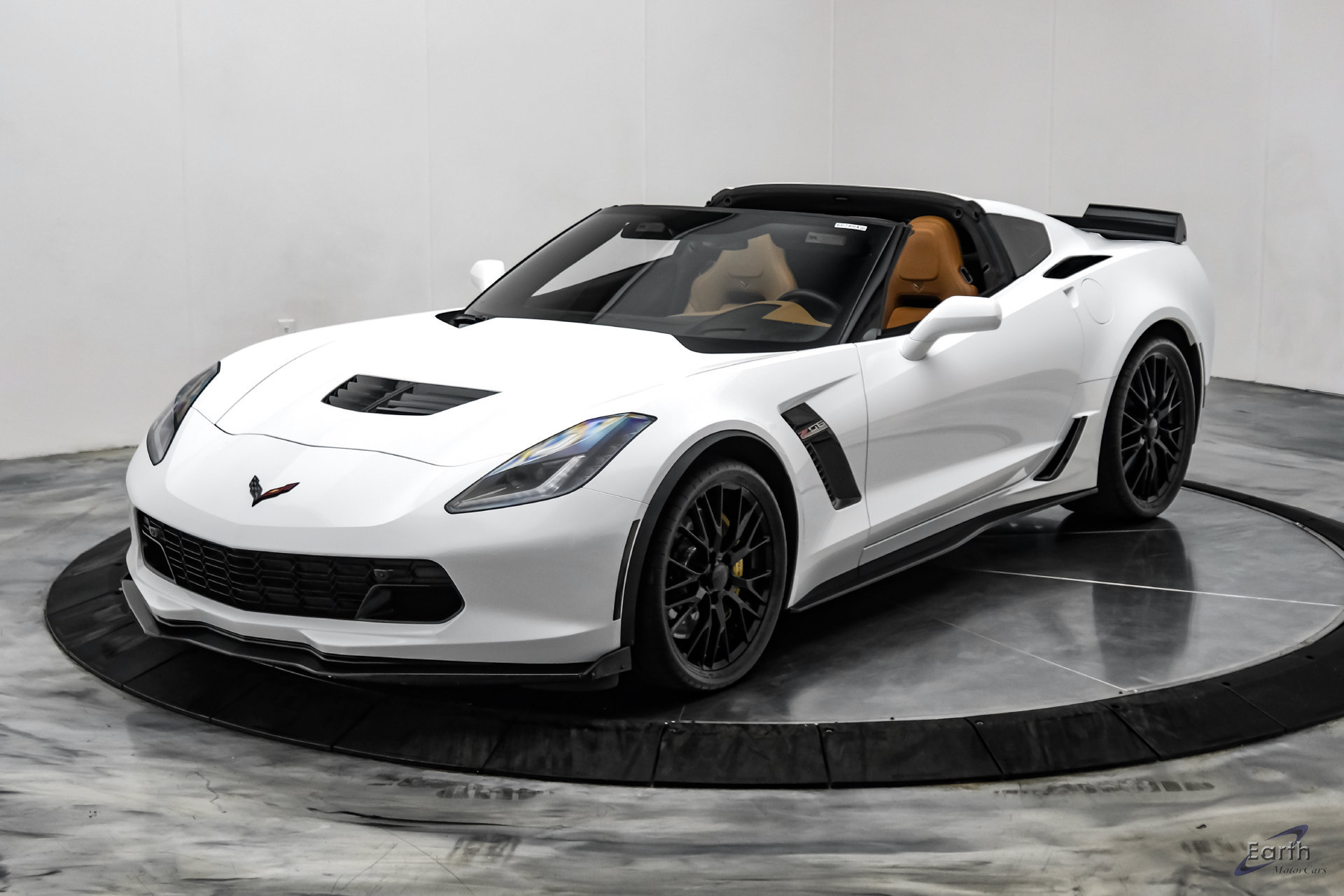 Used 2016 Chevrolet Corvette Z06 w/ 2LZ Preferred Equipment Group RWD image 7