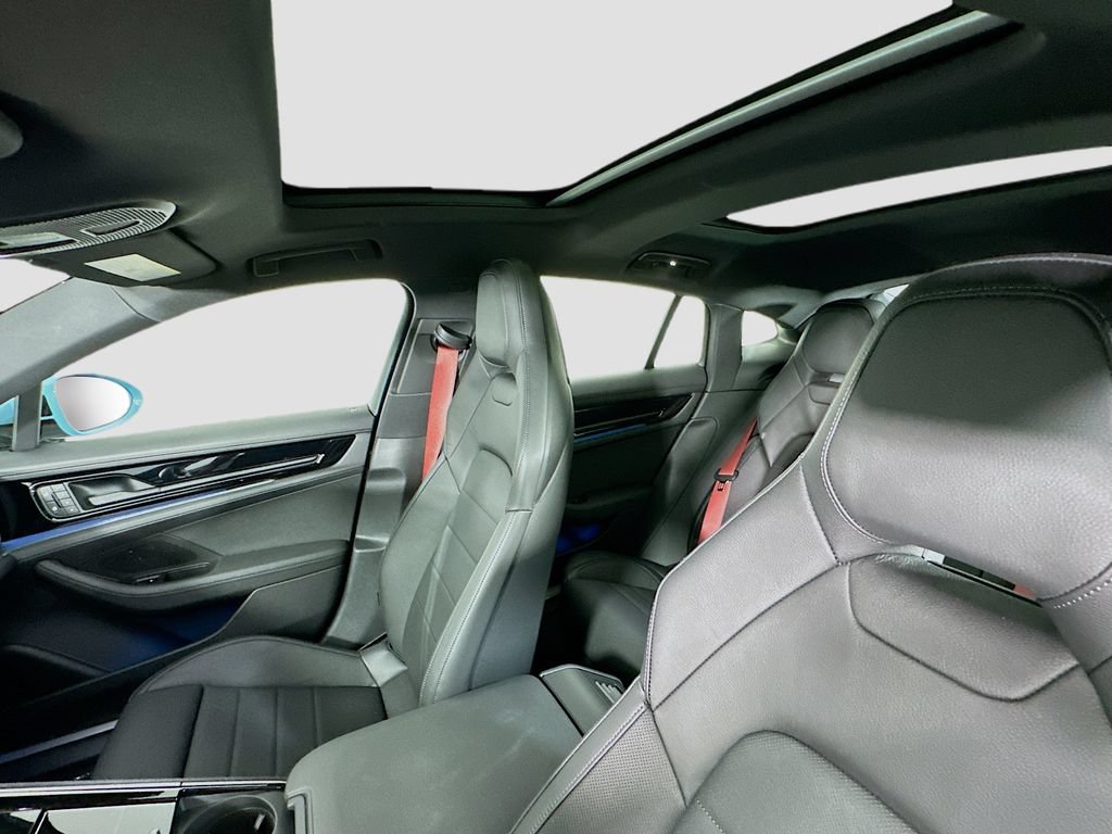 New 2026 Porsche Panamera RWD image 14