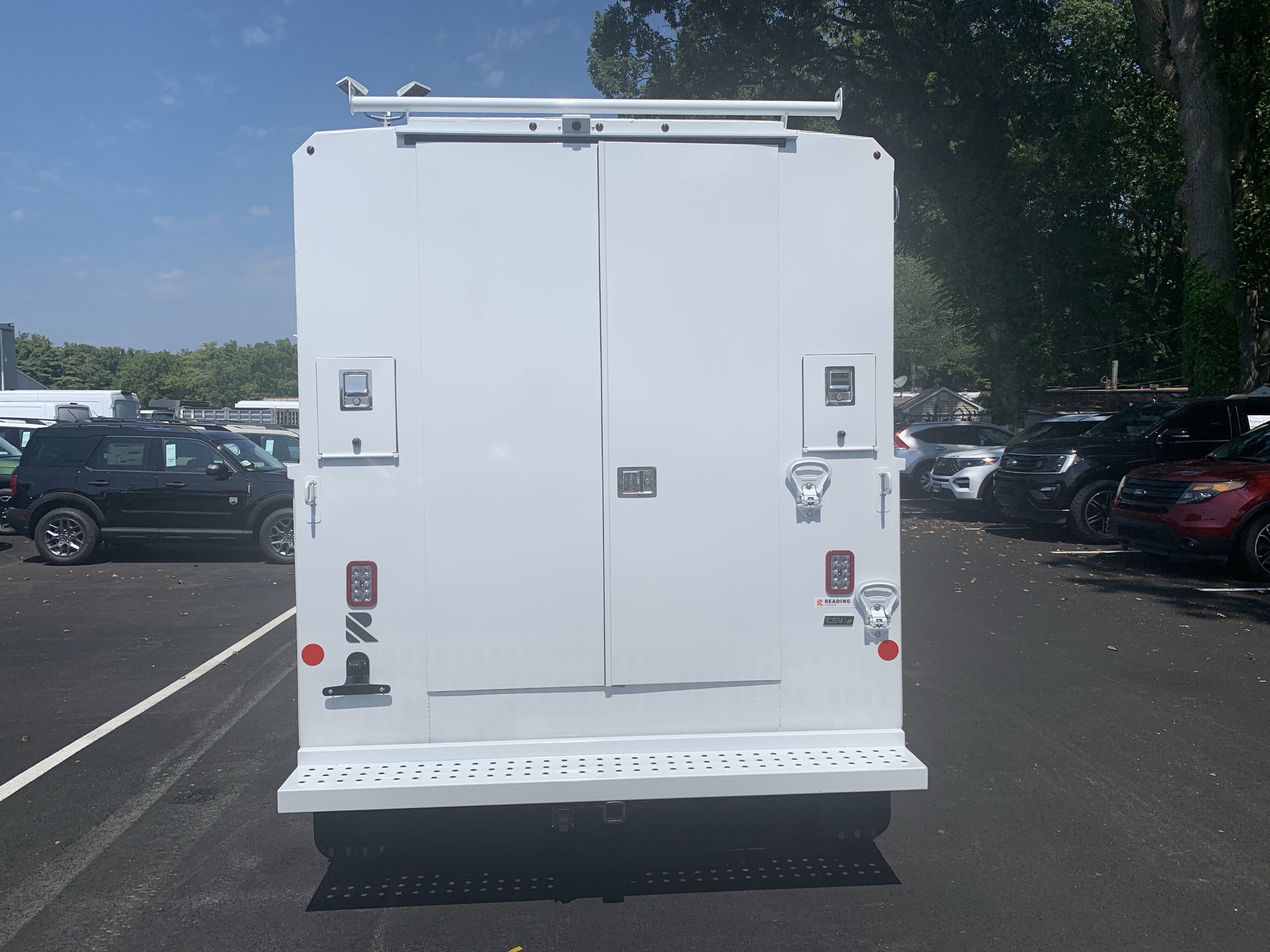 New 2026 Ford E-350 and Econoline 350 Super Duty w/ Power Equipment Group image 5