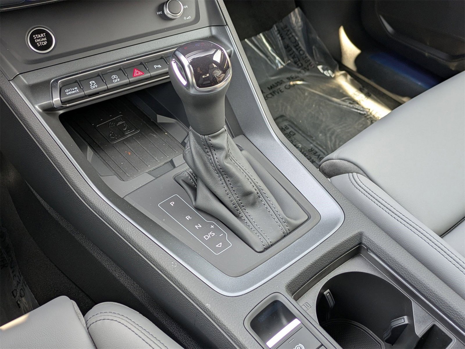 New 2025 Audi Q3 2.0T Premium image 7